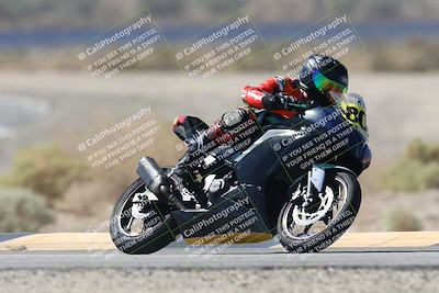 media/Oct-02-2025-Racers Edge (Thu) [[2c91cb6ab3]]/3-B Group/Session 2-Turn 14 (11am)/